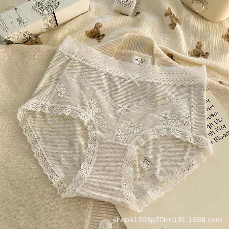 Большие размеры женские кружевные трусы-трусы-треугольники с антибактериальным эффектом и высокой эластичностью Skin Touch с поясом на бедрах