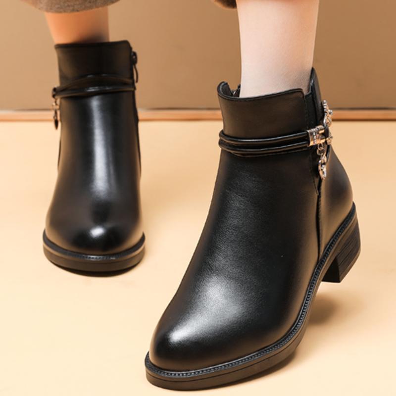 2024 Новые осенне-зимние универсальные модные ботинки с круглым носком, однотонные женские ботинки Chelsea в британском стиле из искусственной кожи