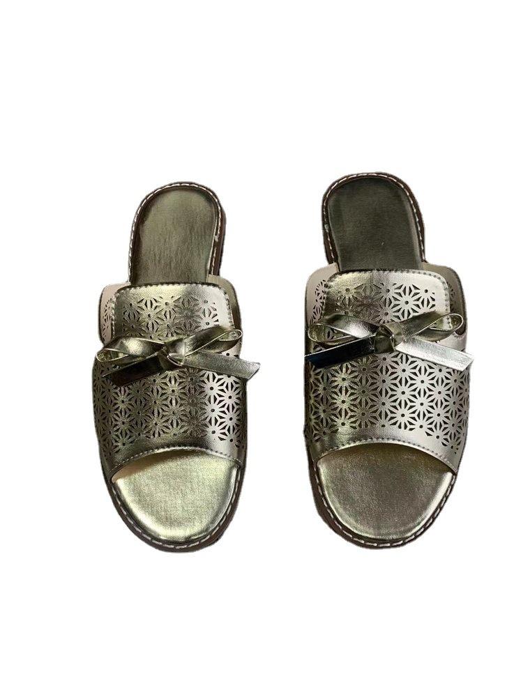 2025 летние новые односложные тапочки женские большие размеры плоские тапочки с бантом и рыбьим ртом, полые классные тапочки пятно 43