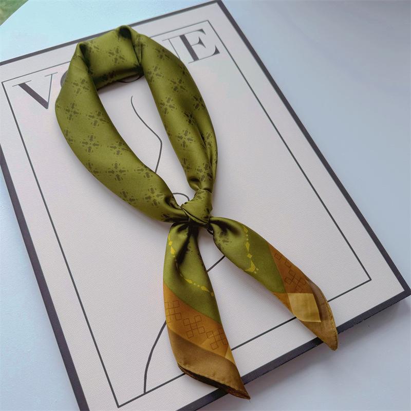 New Hundred Hundred Satin Letter Print Neckerchief 70×70 Silk Scarf Small Square Scarf High Sense of French Scarf