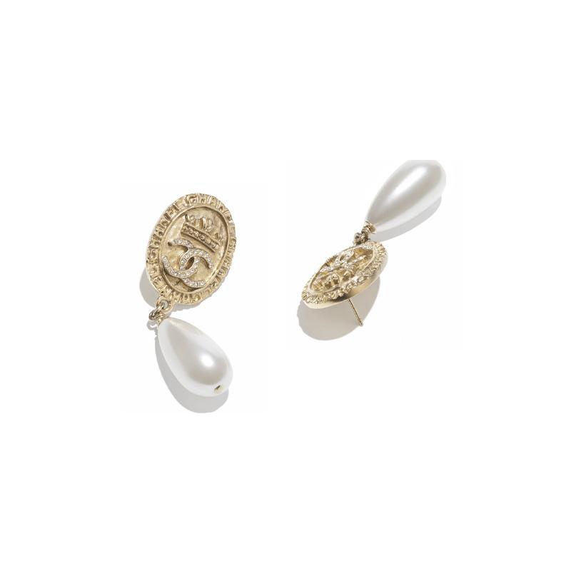 CHANEL Metal Artificial Pearl Rhinestone Crystal Gold Coin Style Earrings Women's Gold/Pearl White