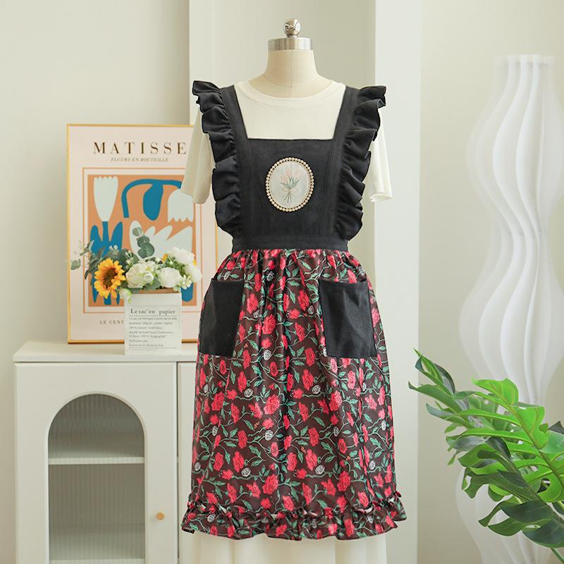 Cute little floral apron home kitchen antifouling smock gardening manicure apron