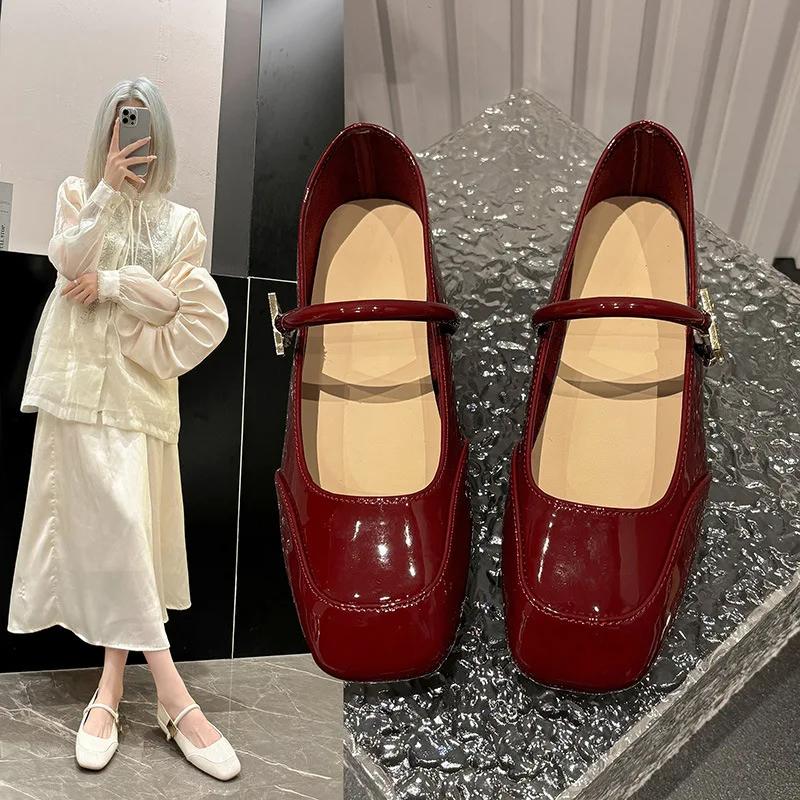 Женские туфли Мэри Джейн, новые модные элегантные туфли с квадратным носком, для банкета, вечеринки, с неглубоким носком, на низком каблуке, на плоской подошве для женщин