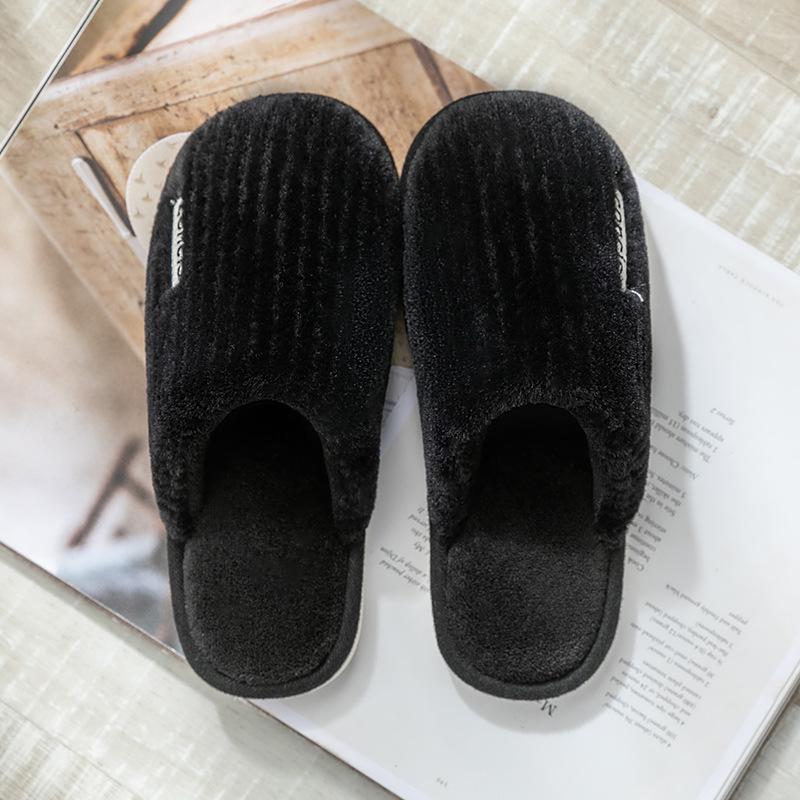 "Cotton Slippers for Women & Men – Warm, Non-Slip, Plush Indoor Footwear for Autumn & Winter"