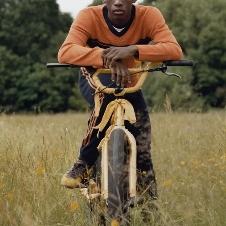 adidas Оранжевые мужские вязаные топы с длинными рукавами X Wales Bonner HG2152