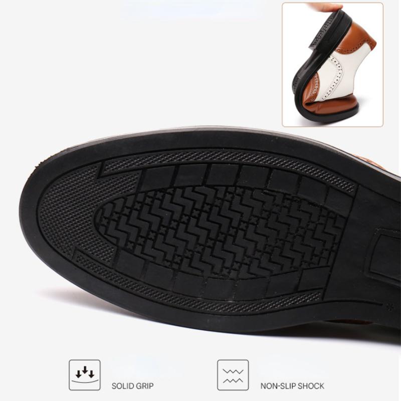 Fashion Luxury Men Brogue Shoes High Quality Lace-Up Dress Shoes for Men All Match Oxford Shoe Fashion Point Toe Men Party Wedding Shoes