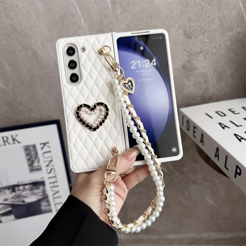 Leather Love Heart Hand Chain Case For Samsung Z Fold 5 4 3 Pearl Cover For Galaxy Z fold 4 z fold3 Soft Shockroof Case