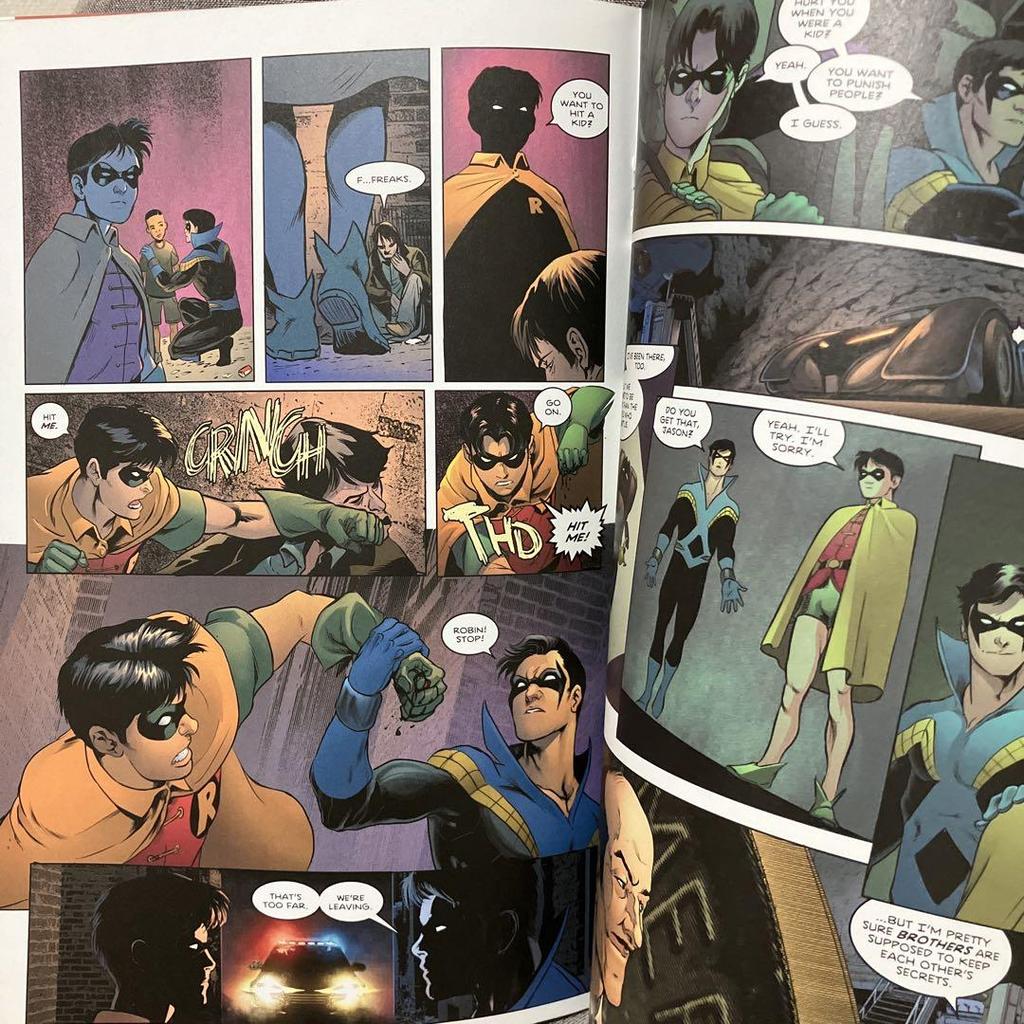 [USED] Nightwing Annual 2 2021 Batman Robin Leaf