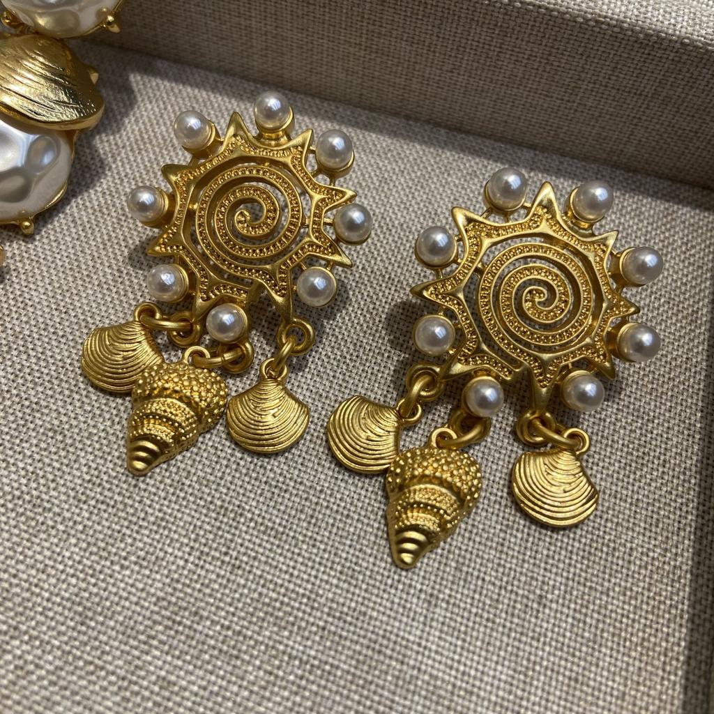 Винтажное позолоченное ожерелье из ракушек и морских звезд, жемчуг, нишевая высококачественная цепочка на ключицу для женщин