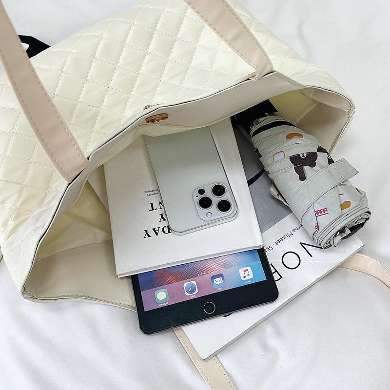 Casual Rhombus Solid Color Large Capacity Women's Bag 2025 Autumn New Women's Bag Line Shoulder Underarm Bag Tote Bag