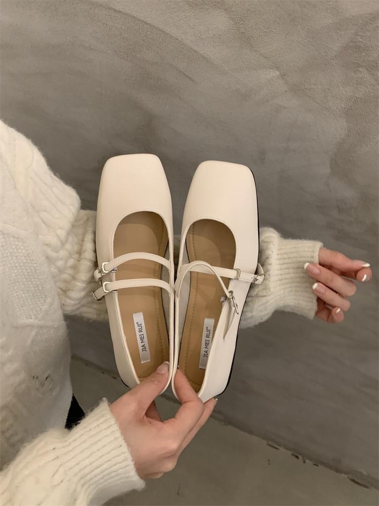 Square Head Mary Jane Shoes Women's Shoes Spring 2024 New One-word Belt Soft Flat Bottom French with Skirt Temperament Single Shoes