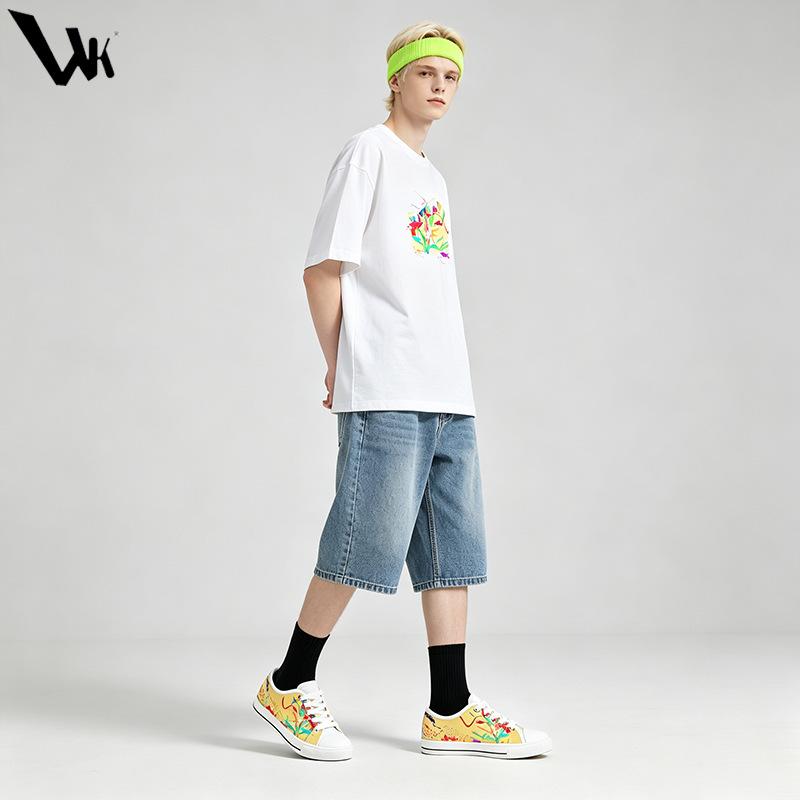 Breathable low-top canvas , unisex graffiti-printed casual board , soft-soled student