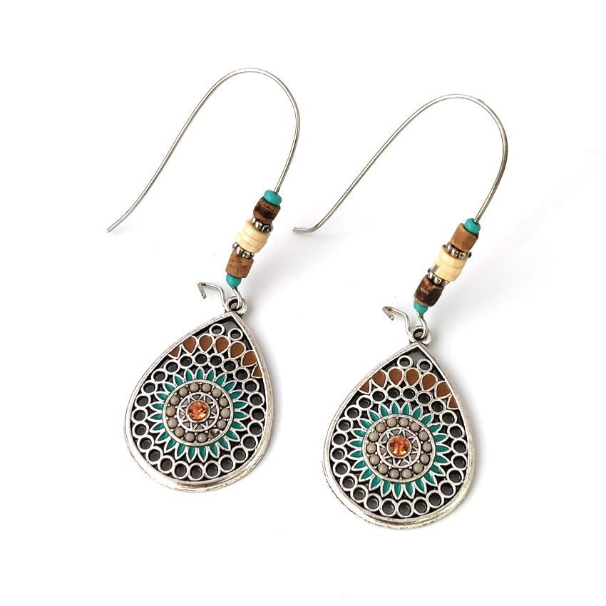 Элегантные серьги-капли с цветами из сплава и эмали