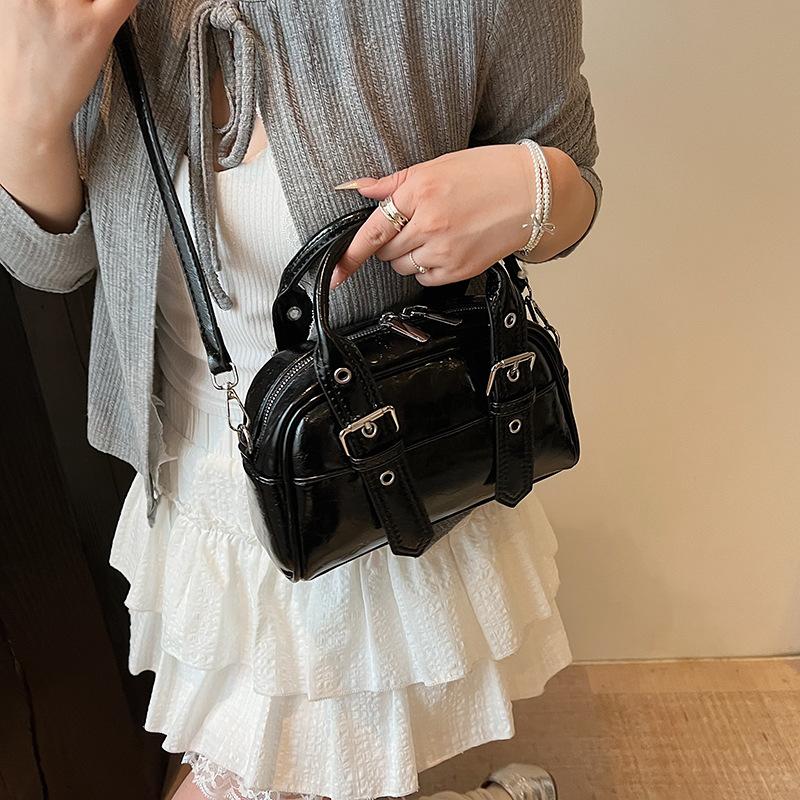 Женская новая сумка через плечо