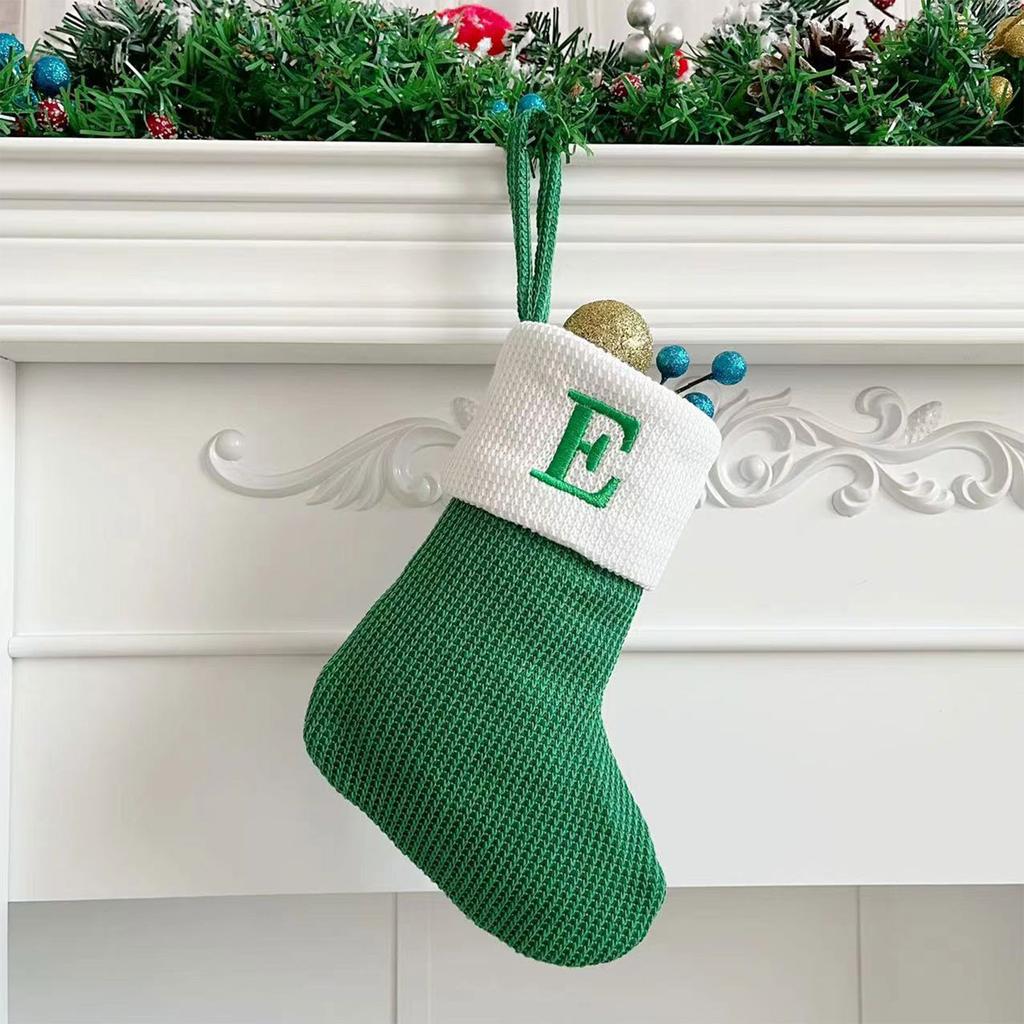 Рождественские чулки, маленькие вышитые буквы, вязаные рождественские подвесные чулки, украшения, декор для рождественской вечеринки