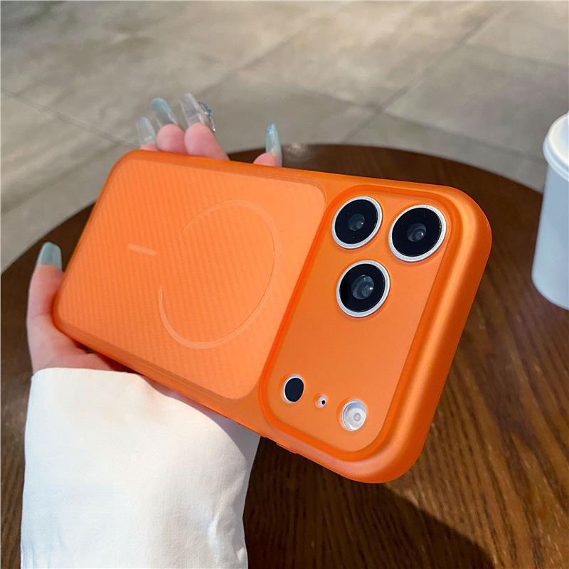 Ультратонкий чехол с магнитной адсорбцией для iPhone 17 Pro Max, матовый, с диагональными полосками, противоударный защитный чехол.