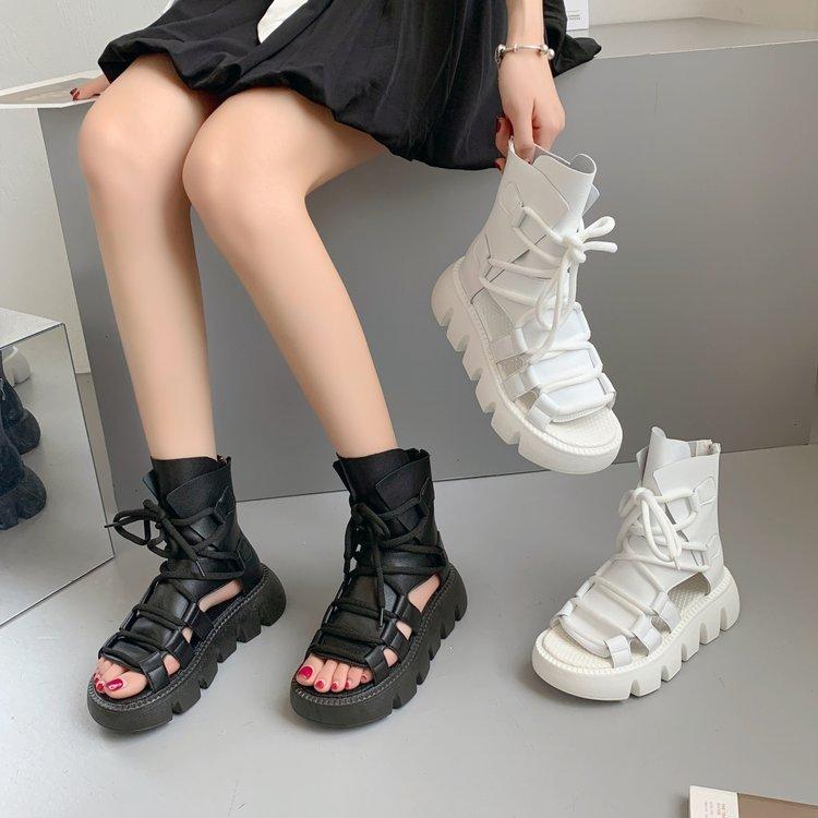 Повседневные летние туфли на платформе и высоком каблуке