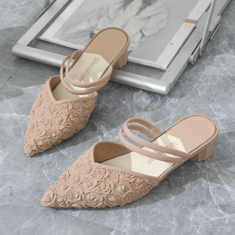 Thick-soled Flip Flops Sandals Breathable Fashionable Women's Shoes Low Heel Pointed Toe