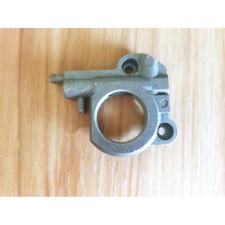 Oil Pump for Echo Chainsaw CS-550P CS-600P CS-590 CS-620P CS-620PW CS-600 CS-600 CS-600SX CS-620SX CS-621SX Chain saw parts