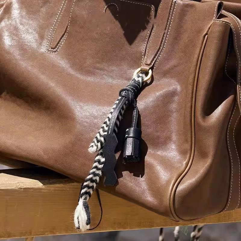 Songmont Tiger Tooth Woven Charm: Designer-Style Versatile Bag Accessory