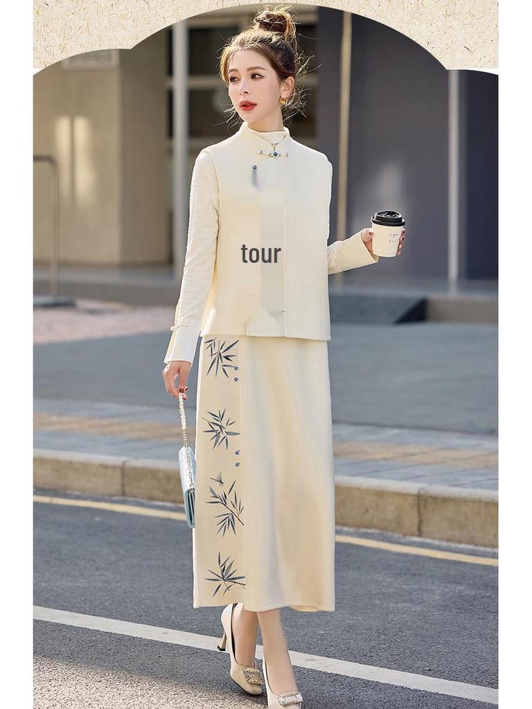 Весна 2025 Новый китайский стиль Жилет со стойкой и юбка-полусолнце Комплект из двух предметов Платье (ZM25201)