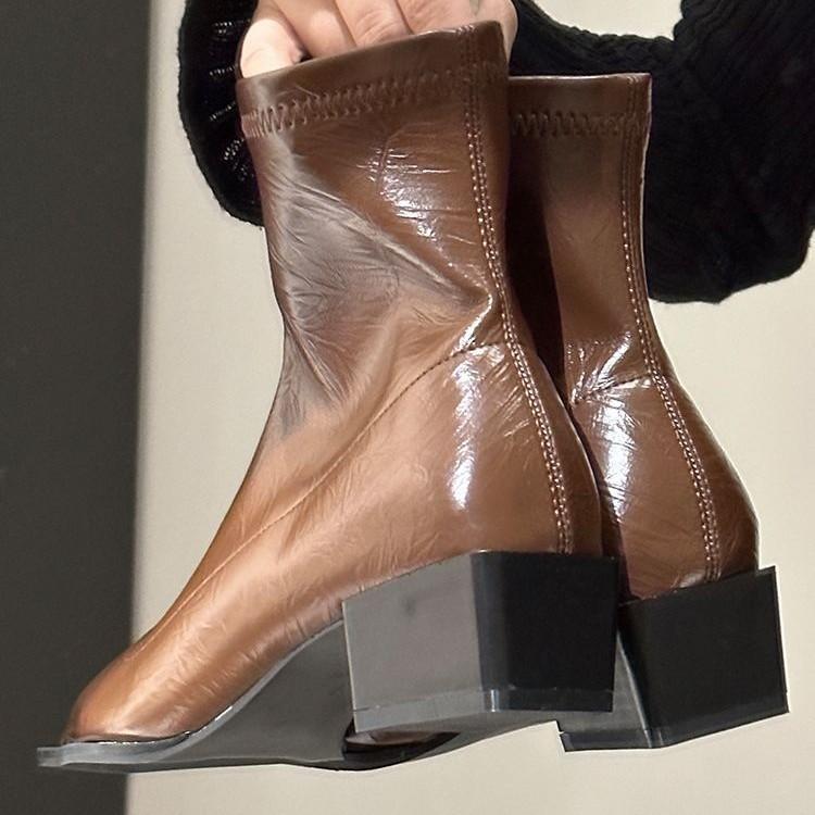 Naked Boots Niche Simple Pointed Low-heeled Crocodile Pattern Flat-bottomed Thin Boots 2024 New Casual French Pointed Short Boots