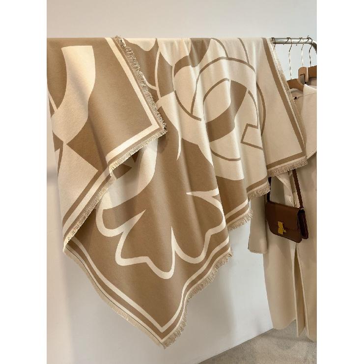 New Women'S Fashionable Imitation Cashmere Autumn And Winter Warm Large Square Scarf Double-Sided Tassel Scarf Air Conditioning Shawl