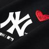 New Era Футболка унисекс с коротким рукавом, круглым вырезом, вышивкой логотипа New York Yankees в виде сердца, черная 13731304