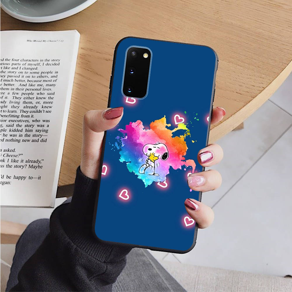 AN10 милый черный чехол Snoopy для iPhone 16 15 Plus 14 13 12 11 Pro 8 7 6S SE 5S X XR XS Max Realme C30 C33 C31 9I Huawei Y8P Y9 Sofe Cover