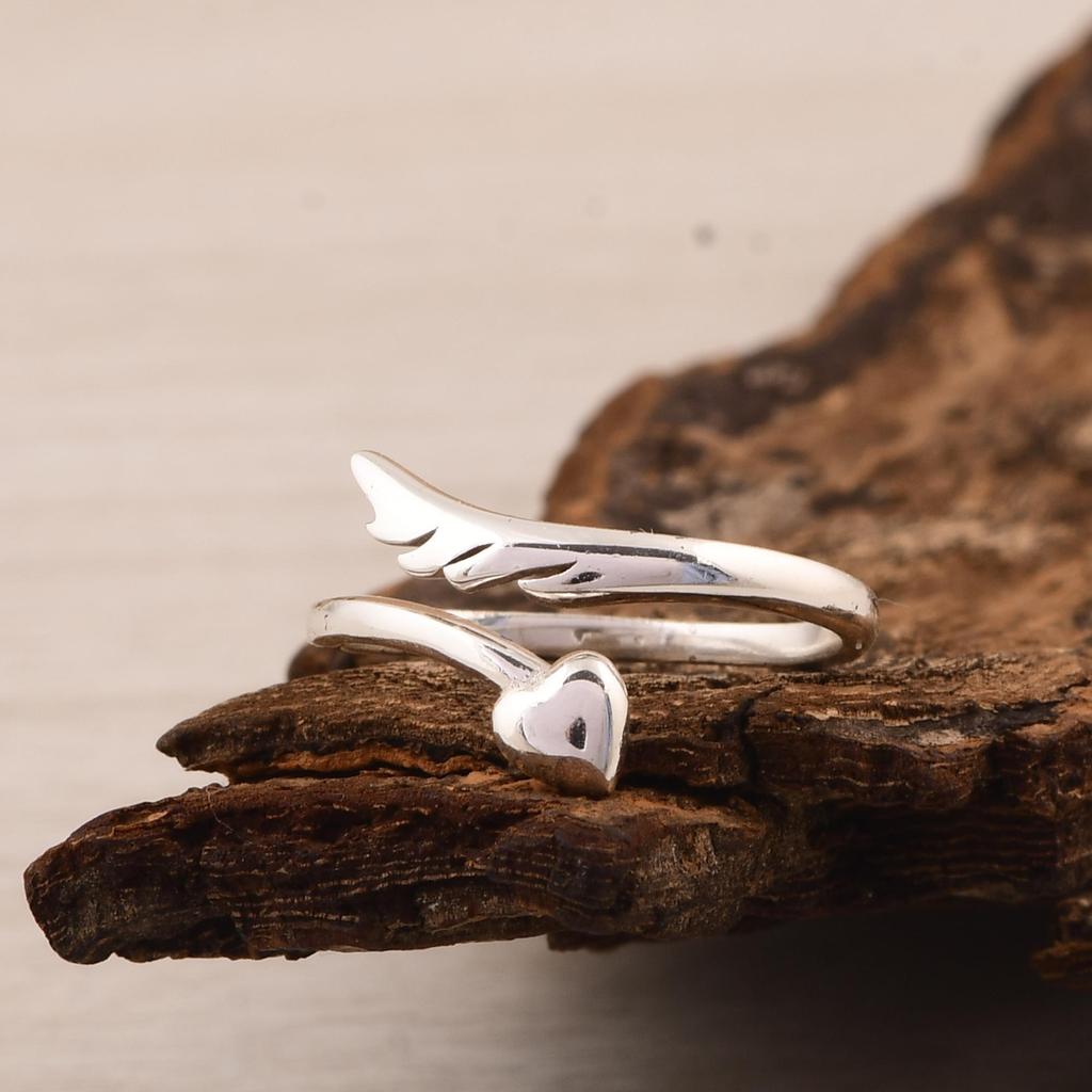 925 Sterling Silver Heart Arrow Ring, Adjustable Love Ring, Minimalist Cupid Arrow Ring, Open Band Silver Ring, Romantic Gift for Her.