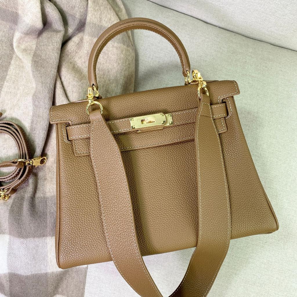 The New High-end Togo Top Layer Cowhide Wide Shoulder Strap Fashionable Single-shoulder Crossbody Hand-held Women's Bag Is Trendy