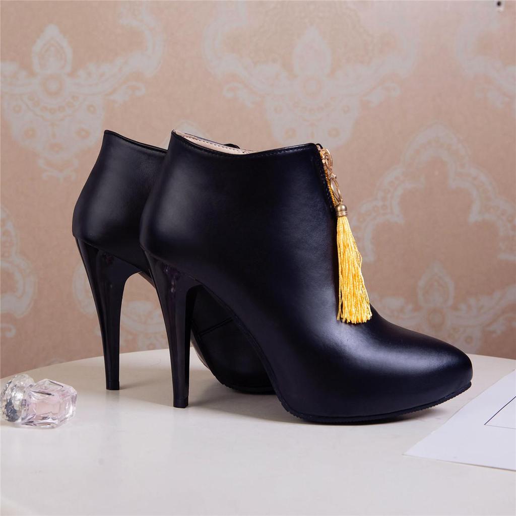 Women's High-heeled Short Boots, Versatile Slim Heeled Tassel Boots, New Autumn and Winter Oversized Boots