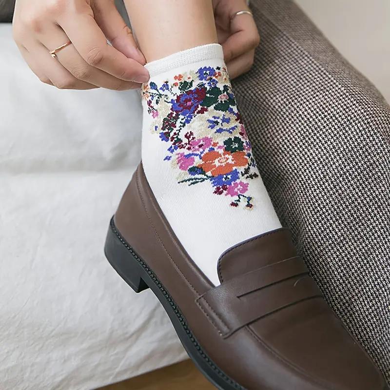 6 пар хлопковых носков средней длины с цветочным узором, женские носки и чулочно-носочные изделия