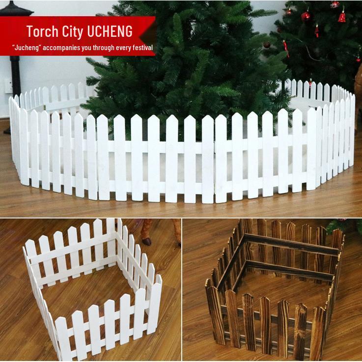 1.6m Christmas Wooden Fence for Tree & Window Decor