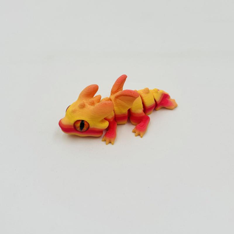 3D Printed Articulated Mini Flying Dragon Toy Multi-Joint Movable Fidget Toy for Teens Adults Stress Relief Desk Decor