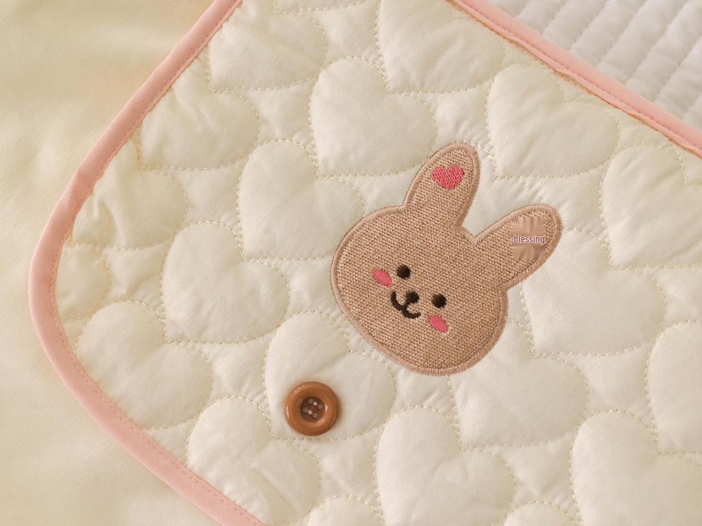 Korean Portable Foldable Cute Embroidered Baby Incontinence Pad