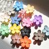 8pcs Fashion Flower Hair Claw Clips for Women Sweet Girls Solid Crab Hair Claws Ponytail Hairpin Barrettes Headwear Accessories