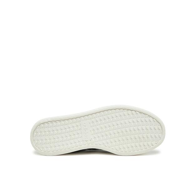 Кроссовки adidas Barreda
