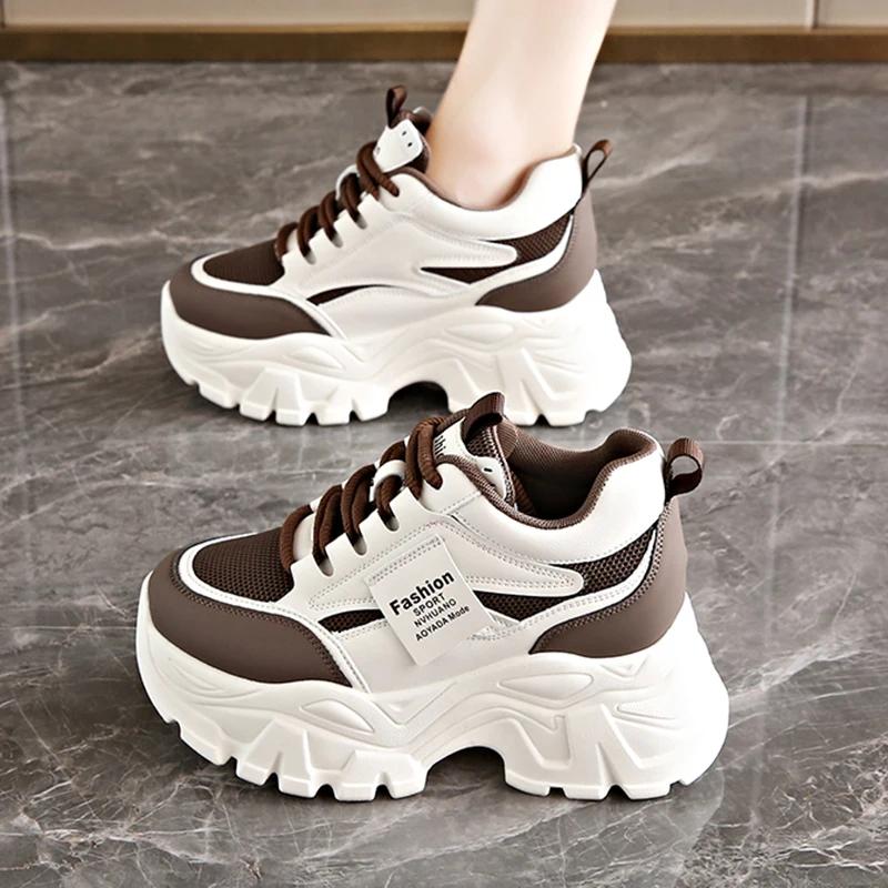 Модные кроссовки на шнуровке на массивной подошве для женщин, удобные дышащие платформенные спортивные туфли, женские кроссовки для бега с толстой подошвой из искусственной кожи