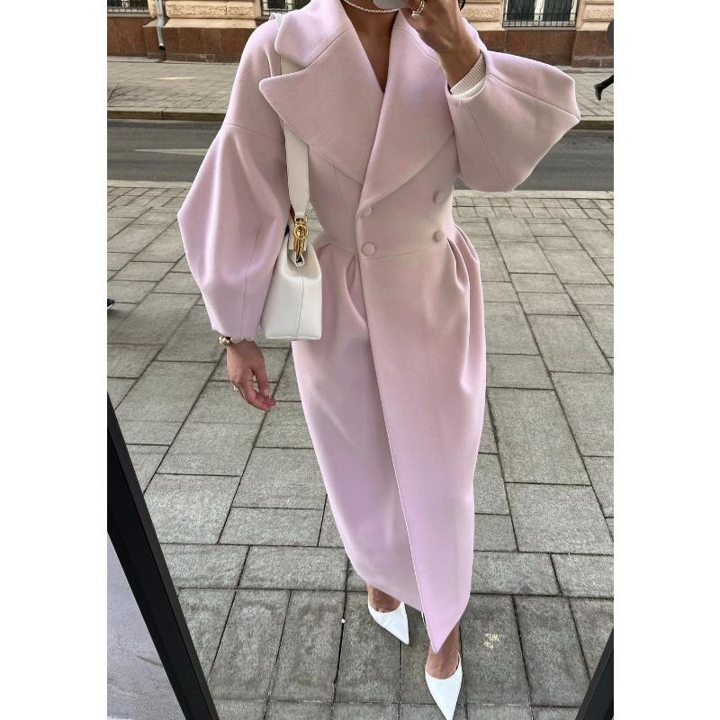 Элегантное пальто оверсайз с воротником поло, застежкой на пуговицы и поясом на талии для осени/зимы