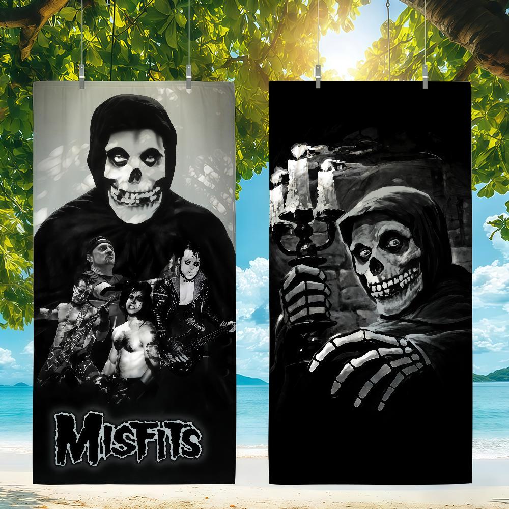Полотенце Rock Band M-Misfits Пляжное Душевое Ванное Дорожное Легкое Приятное для Кожи для Бассейна Кемпинга Круиза Лето