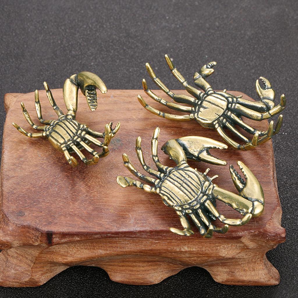 Элегантная латунная скульптура краба Реалистичная детализация Статуэтка краба для коллекционеров и любителей декора Настольный аксессуар