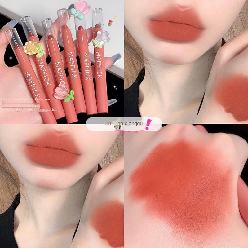 Lipstick Pen Outlines Lips Naturally Brightening Color Waterproof Lipstick Non-stick Cup Moisturizing Hydrating Lipstick Long-lasting Setting Makeup