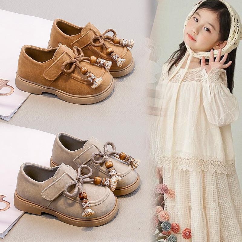 Девичьи мокасины Birkenstock с кисточками - Весна/Осень 2026, Повседневные кожаные мокасины для маленьких девочек, Новая универсальная обувь в китайском стиле.