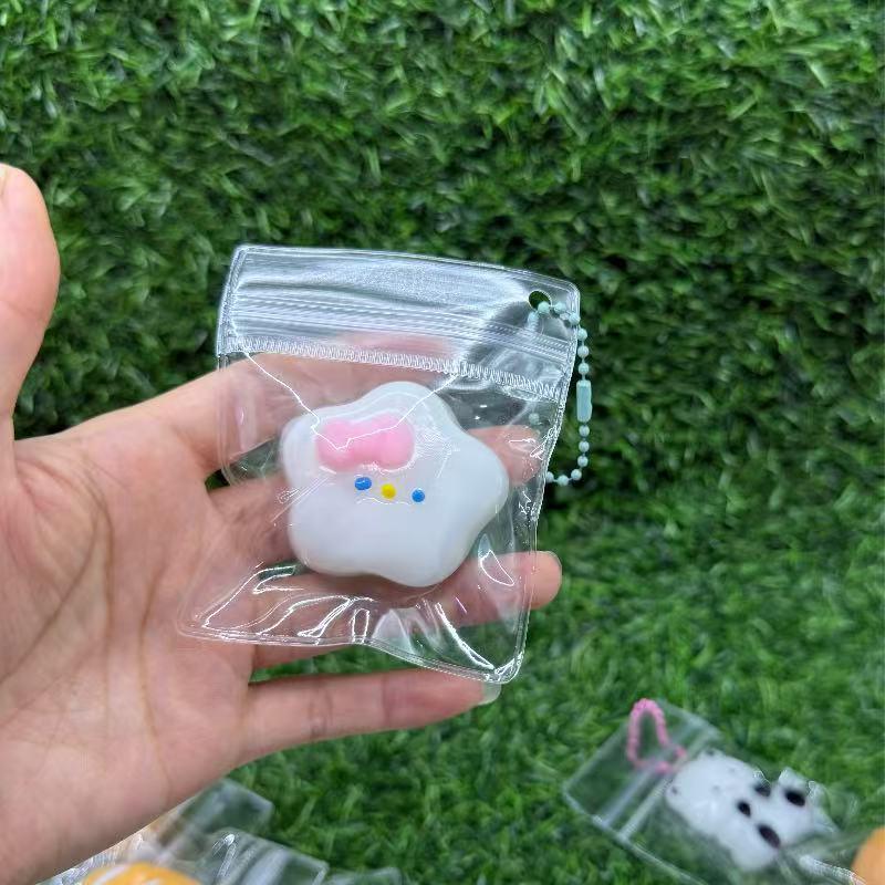 Игрушки-сквиши на шарнирах: Лягушка, Курица, Кошачья Лапка - Брелоки на Рюкзак для Снятия Стресса