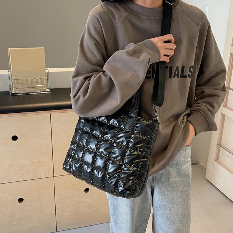 Стеганая стеганая сумка-тоут из нейлона однотонная сумка-сатчел пуховик сумка через плечо женские сумки на плечо женская большая вместительная сумка CLE