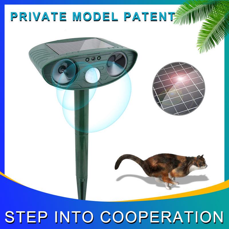 Solar-Powered Ultrasonic Pest & Bird Repeller with Infrared and Flashing Light