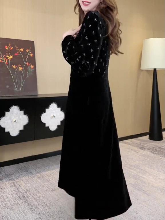 Элегантное бархатное платье большого размера - Осень/Зима, Высокоэластичное, С принтом, Свободное, Стройнящее, Зрелый стиль для женщин.