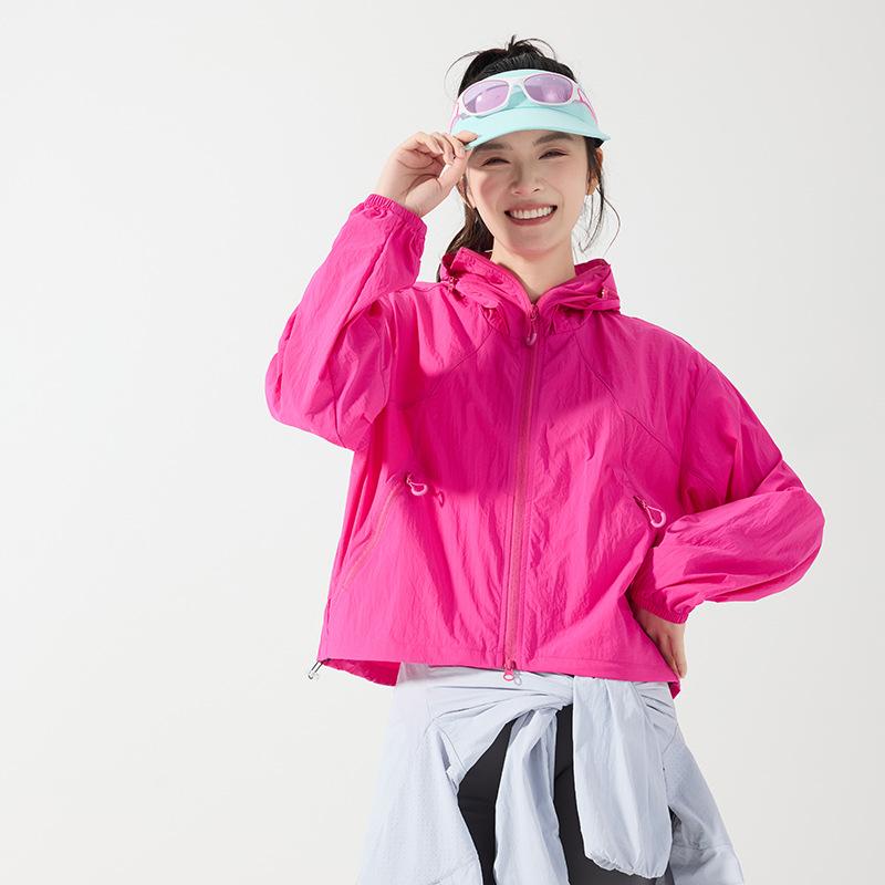 Ice silk outdoor sunscreen clothing for women, light and breathable skin clothing, hooded UV protection UPF10 + sunscreen clothing for men