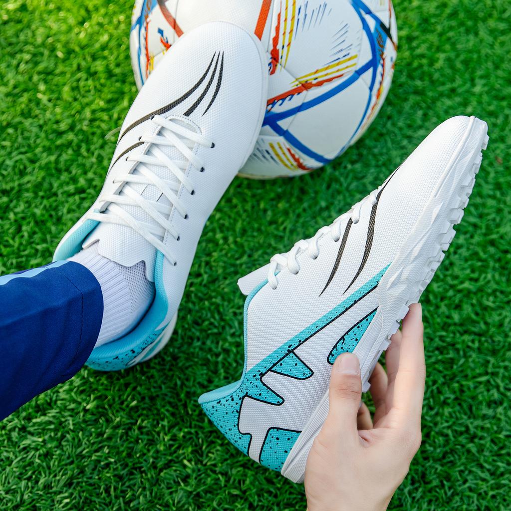 Men's Soccer Shoes TF Non-Slip Turf Soccer Cleats Train Shoes High Quality Comfortable Outdoor Sneakers Fashion Football Boot 45